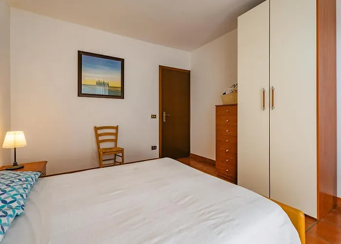 Mary Rose * Oliveto Lario