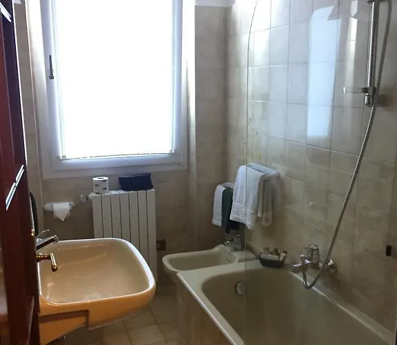 Mary Rose Apartman Oliveto Lario