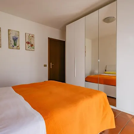 Apartment Mary Rose Oliveto Lario